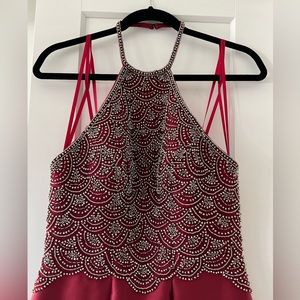 Faviana prom dress with gorgeous bedding!